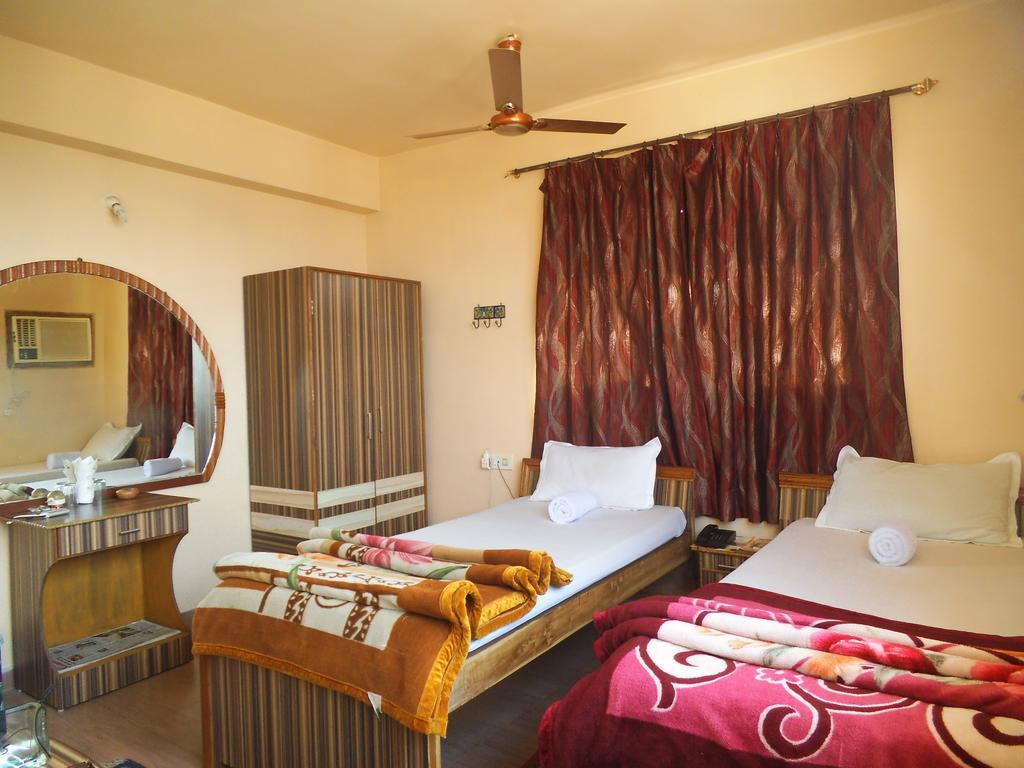 City Centre Hotel Agartala Room photo