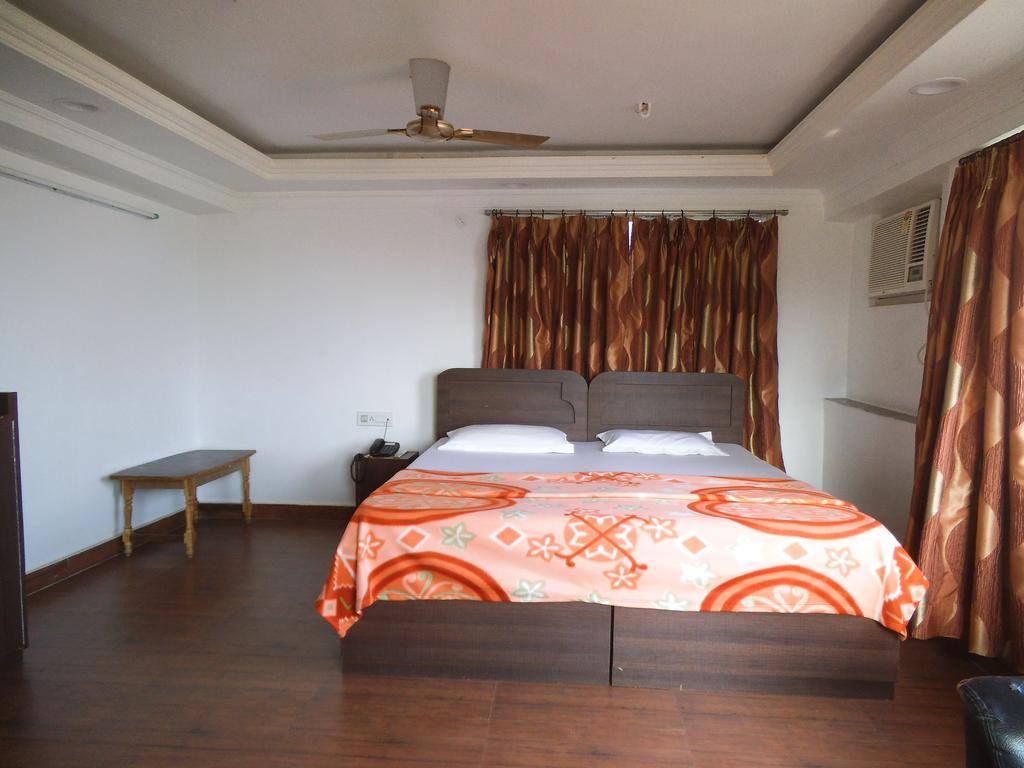 City Centre Hotel Agartala Exterior photo